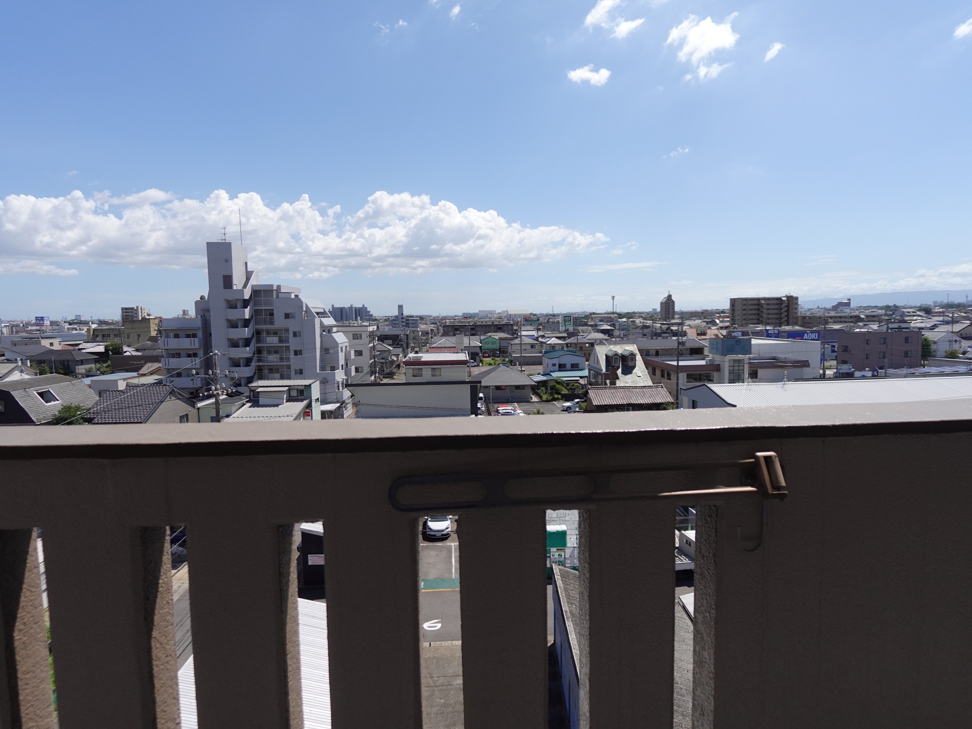 陽当り・通風に優れた東南角住戸&南面バルコニー